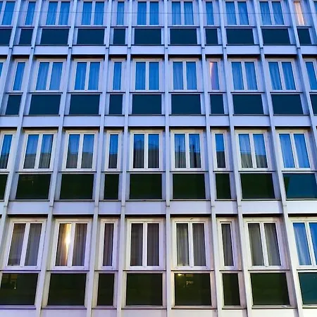 Hotel Centre 2*