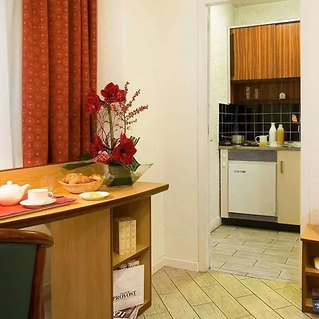 Hotel Centre 2*