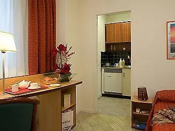 Centre Hotel